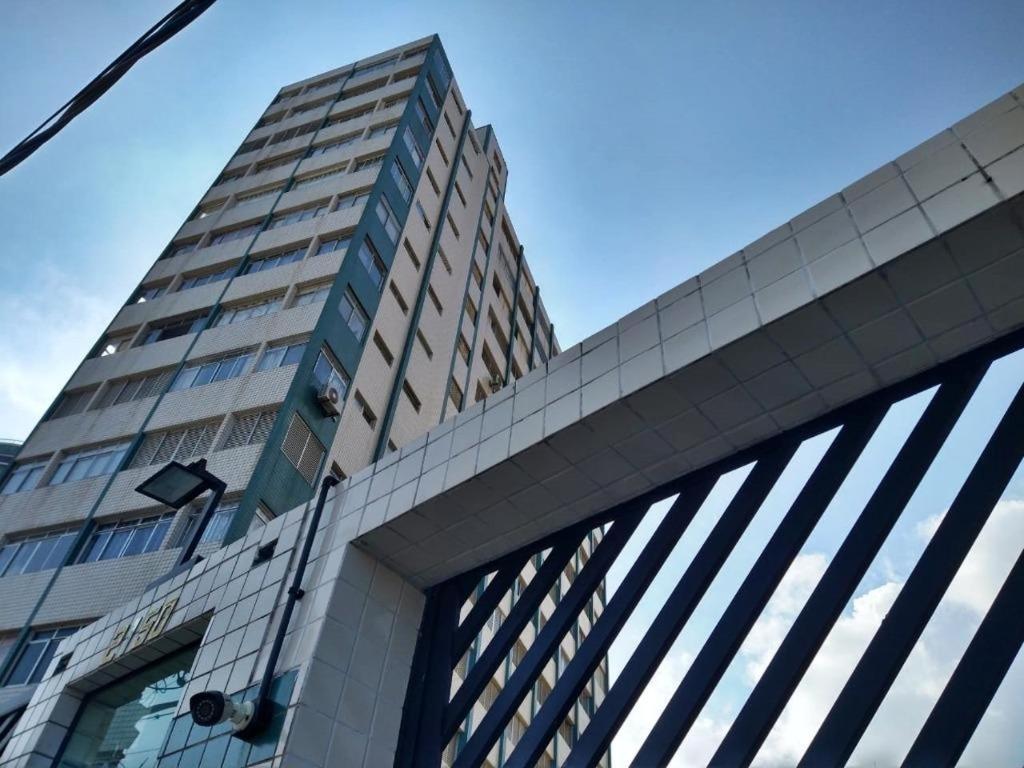 Апартаменты Apartamento Kit Praia Grande Na Guilhermina Frente Mar Экстерьер фото